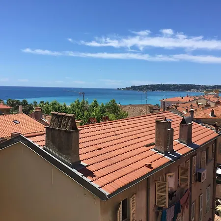 Sejour Authentique Avec Vue A